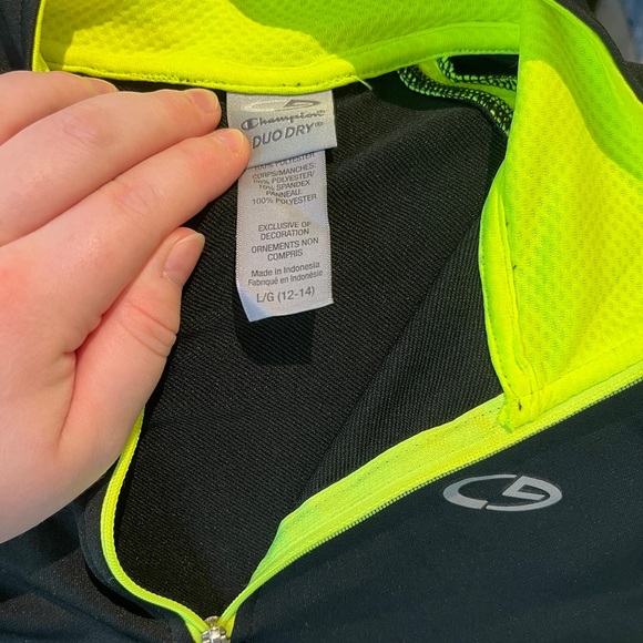 Champion quarter zip - Picture 3 of 3